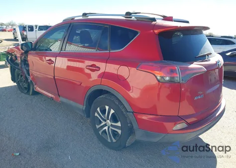 2016 Toyota Rav4 Le z USA, uszkodzony, nr VIN 2T3BFREV0GW422341